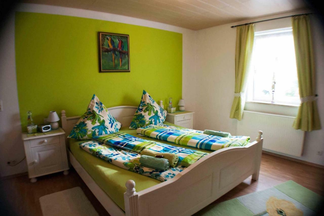 Ferienwohnung Finningen Esterno foto